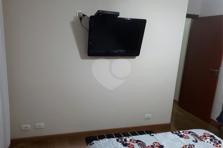 Casa à venda ou para alugar com 3 quartos, sendo 1 suíte, em Horto, São Paulo, SP