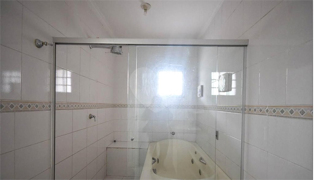 Casa à venda com 4 quartos, sendo 3 suítes, em Super Quadra Morumbi, São Paulo, SP