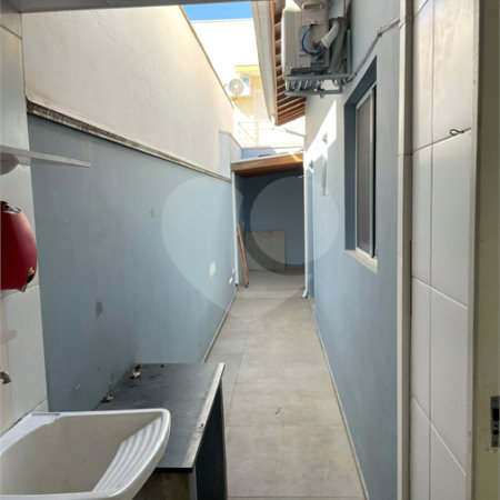 Casa à venda com 3 quartos, sendo 1 suíte, no condomínio Villaggio DI Itaici, Indaiatuba - SP