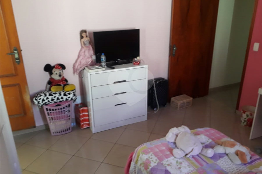Sobrado à venda com 4 quartos, sendo 1 suíte,  no Brasilândia, São Paulo, SP