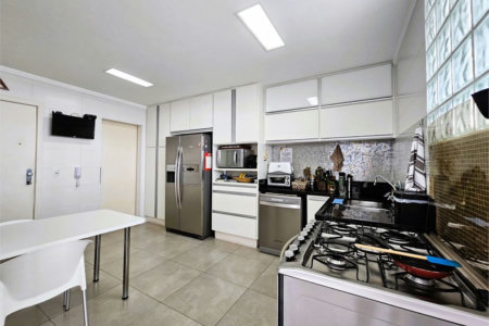 Apartamento Residencial à venda, Ponta da Praia, Santos - AP1069.