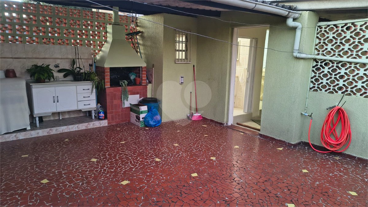 Terreno à venda com 6 quartos em Parque Peruche, São Paulo, SP