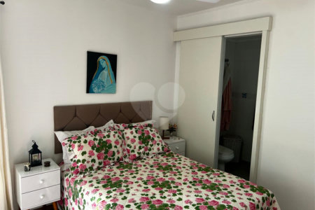 Apartamento à venda com 3 quartos, sendo 1 suíte,  em Vila Andrade, São Paulo, SP