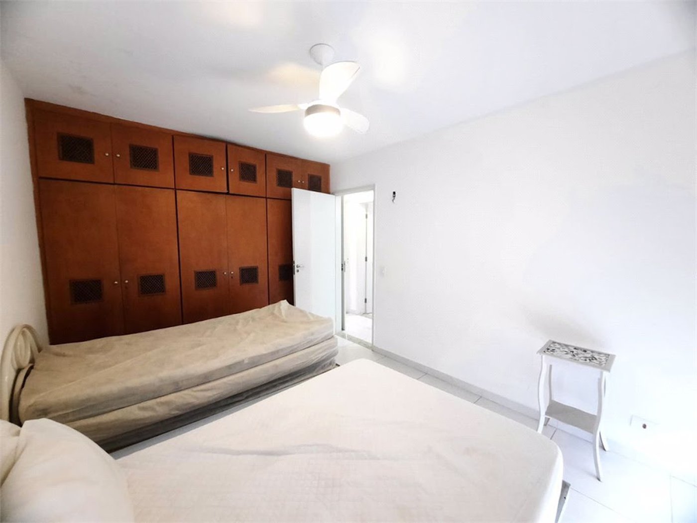 Apartamento Residencial à venda, Jardim Praiano, Guarujá - AP1215.