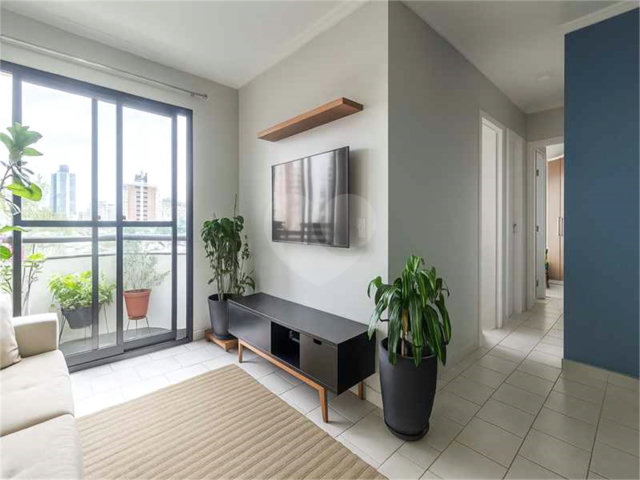 Apartamento à venda com 3 quartos, sendo 1 suíte,  em Tatuapé, São Paulo, SP
