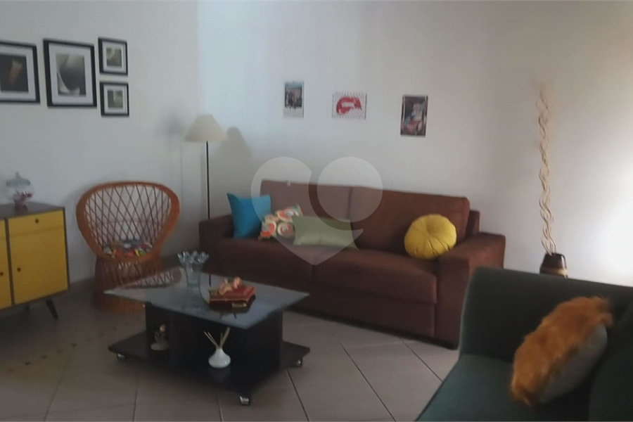 Casa à venda com 5 quartos, sendo 2 suítes, em Serra da Cantareira, Mairiporã, SP