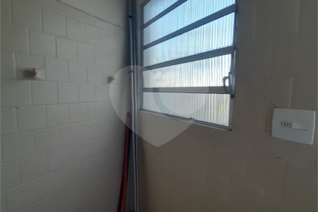 Sobrado à venda com 3 quartos, sendo 1 suíte, em Jardim São Paulo(zona Norte), São Paulo, SP