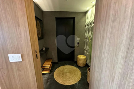 Apartamento à venda com 3 suítes em Jardim Arpoador, São Paulo, SP