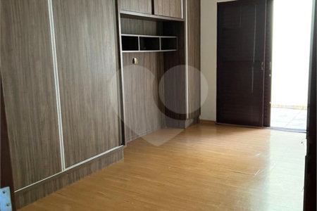Casa à venda com 3 quartos, sendo 1 suíte, em Ipê, Três Lagoas, MS