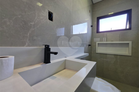 Casa à venda com 3 quartos, sendo 1 suíte, no condomínio Reserva Ipanema I, Sorocaba - SP