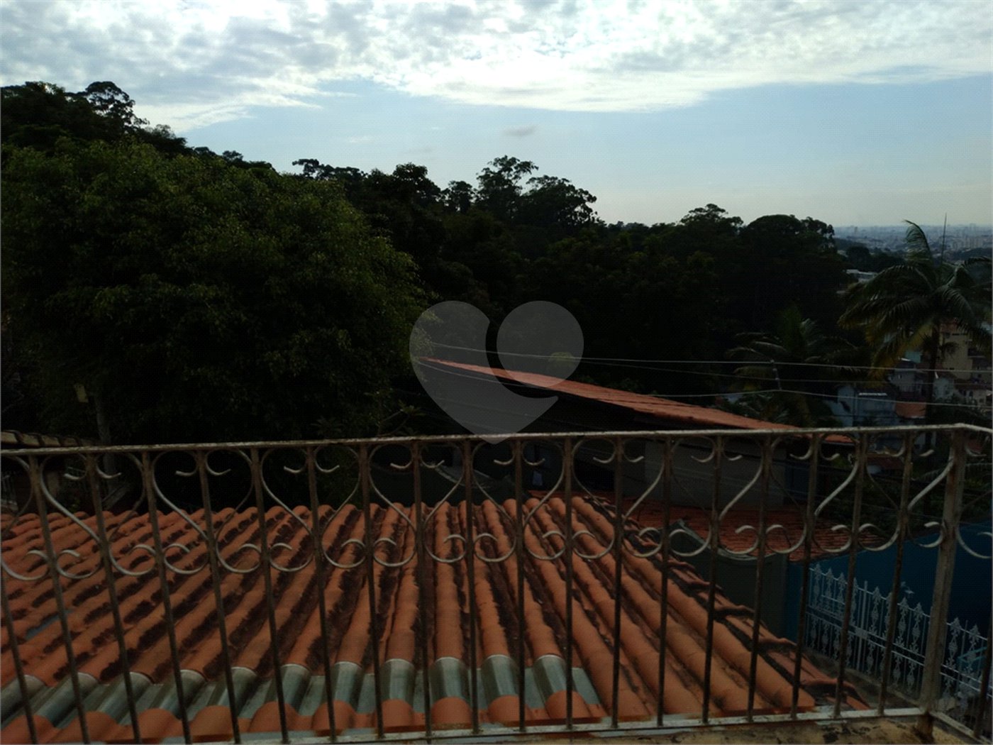 Sobrado à venda com 3 quartos, sendo 1 suíte, em Tremembé, São Paulo, SP