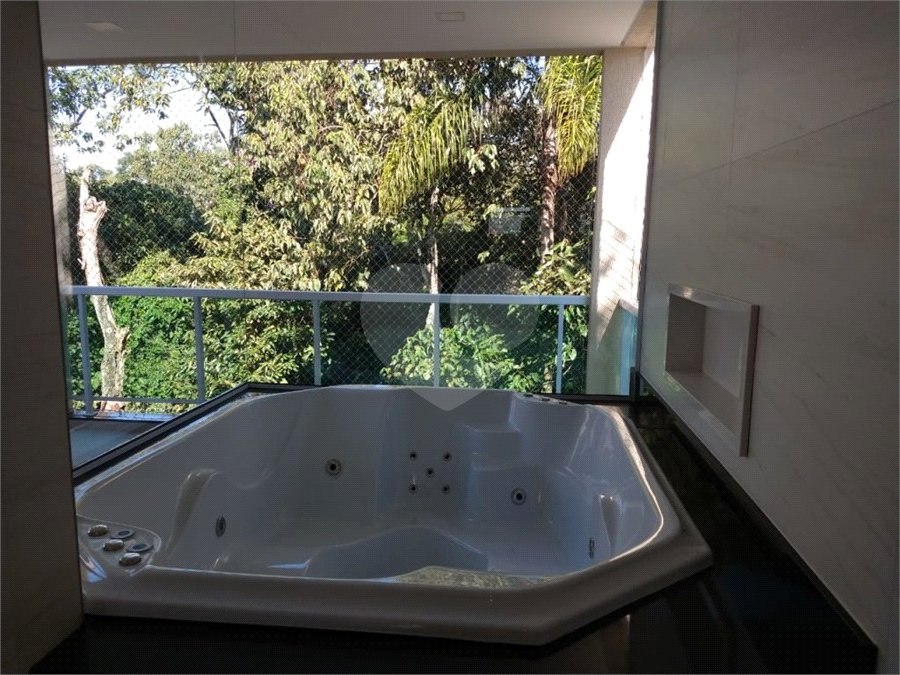 Casa à venda com 3 suítes no condomínio Aruã Ecopark Lagos, Mogi das Cruzes - SP