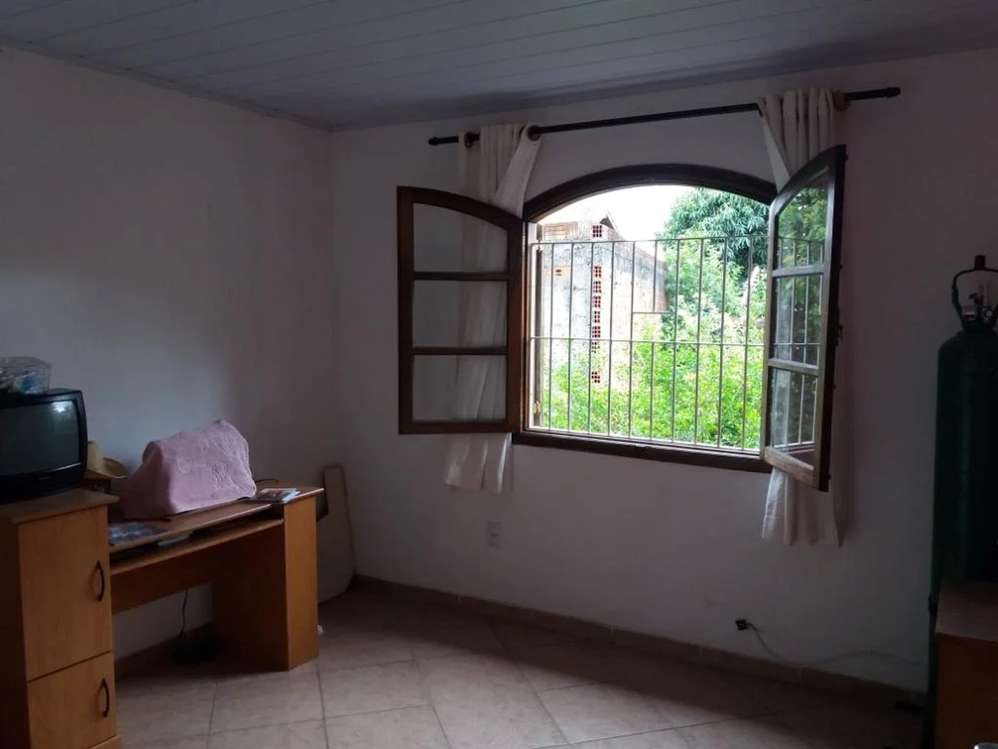 Casa à venda com 4 quartos, sendo 1 suíte, em Jardim Helga, São Paulo, SP