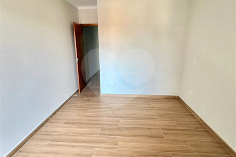 Sobrado à venda com 3 quartos, sendo 1 suíte, em Vila Mazzei, São Paulo, SP