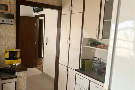 Casa à venda com 3 quartos, sendo 1 suíte,  em Chácara São João, São Carlos, SP