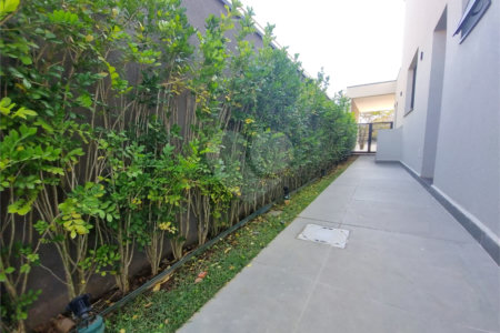 Casa à venda com 4 suítes no condomínio Xapada Park Ytu, Itu - SP