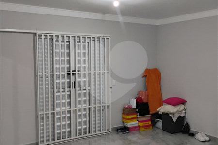 Sobrado à venda com 2 quartos, sendo 1 suíte,  em Vila Antonieta, São Paulo, SP