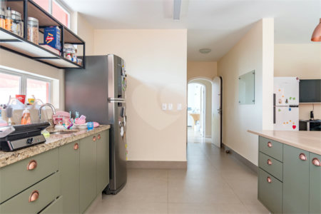 Casa à venda com 4 suítes no condomínio Residencial Chácara Monte Alegre, São Paulo - SP