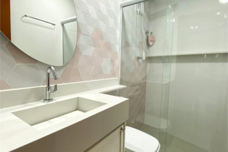 Sobrado à venda com 3 quartos, sendo 1 suíte, em Vila Nivi, São Paulo, SP