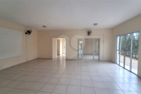 Casa à venda com 3 quartos, sendo 1 suíte,  no condomínio Villa Bella, Sorocaba - SP