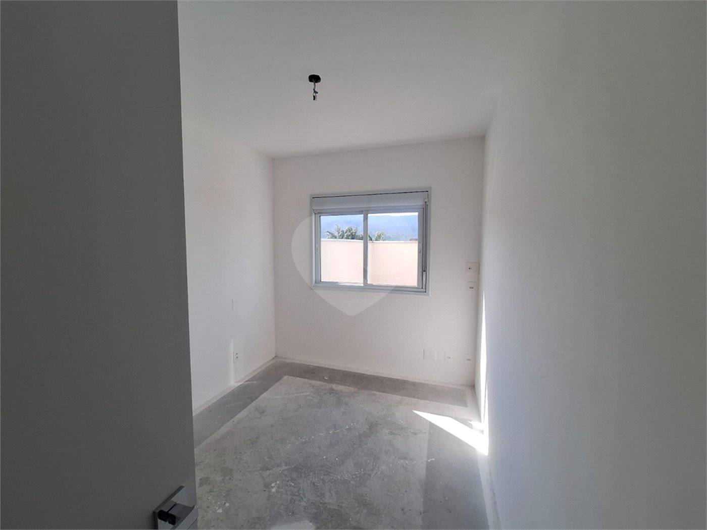 Apartamento à venda com 3 suítes em Vila Mogilar, Mogi das Cruzes, SP