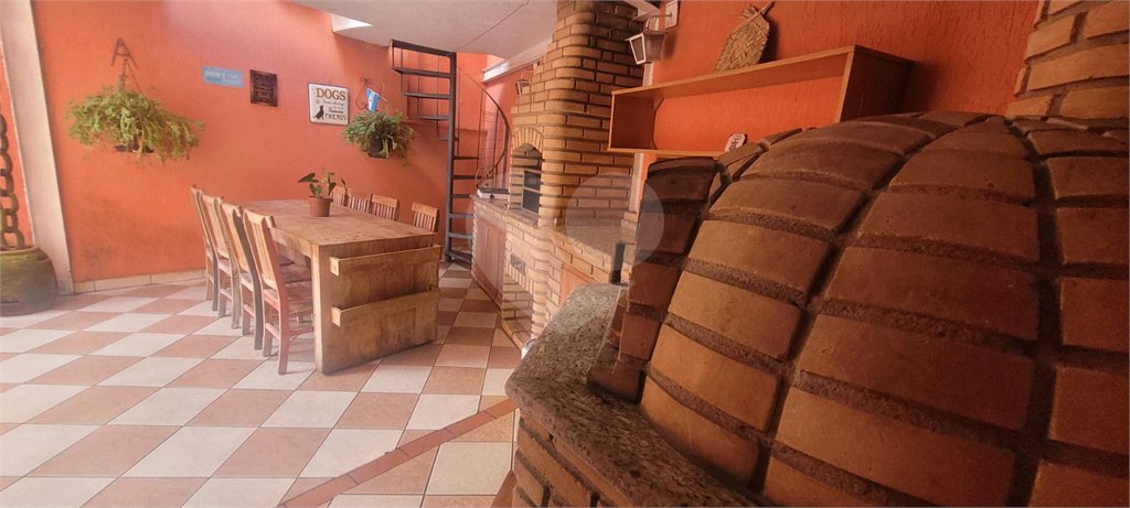 Sobrado à venda com 3 quartos, sendo 1 suíte, em Jardim Prudência, São Paulo, SP
