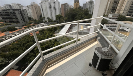 Cobertura à venda com 3 suítes em Cidade Monções, São Paulo, SP