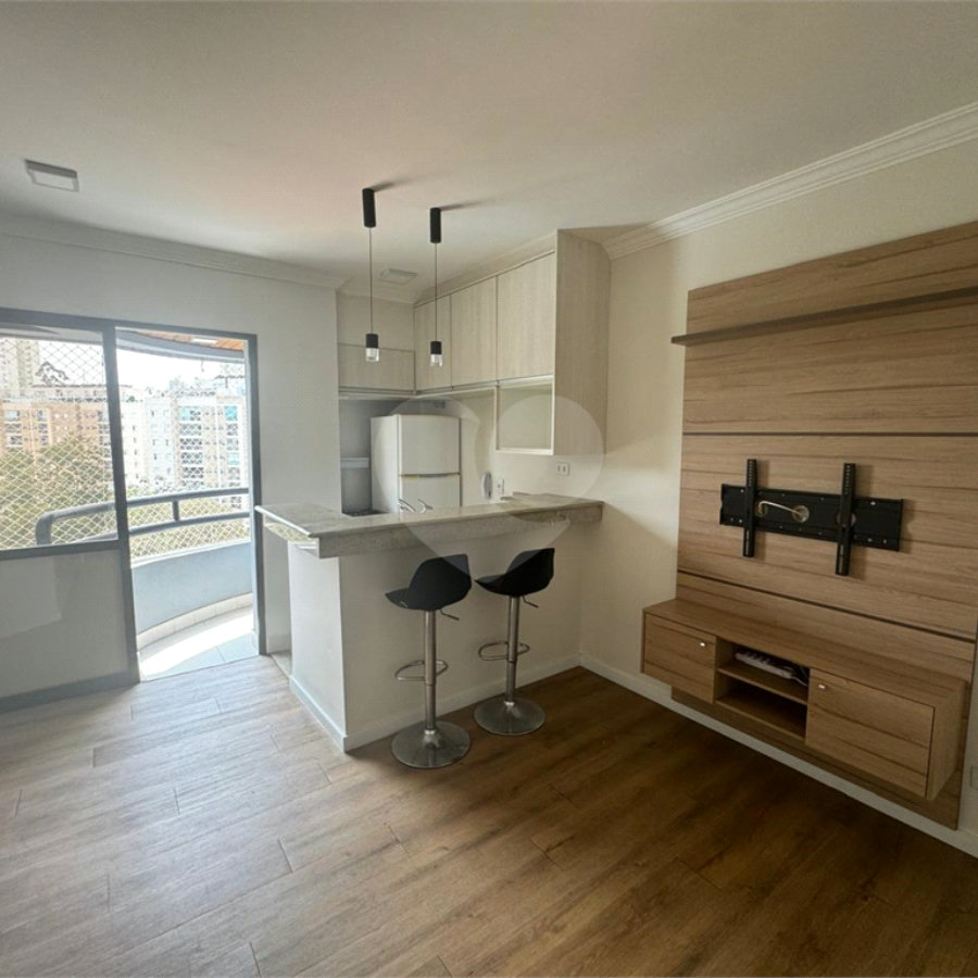 Apartamento à venda com 1 quarto em Vila Suzana, São Paulo, SP