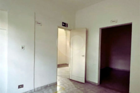 Casa à venda com 5 quartos em Jabaquara, São Paulo, SP