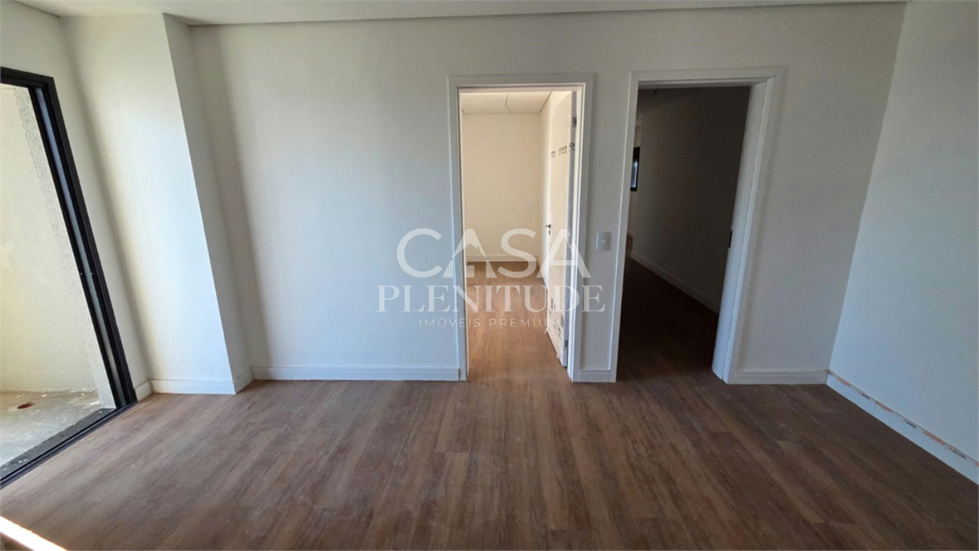 Duplex à venda ou para alugar com 4 quartos, sendo 5 suítes, em Parque Campolim, Sorocaba, SP