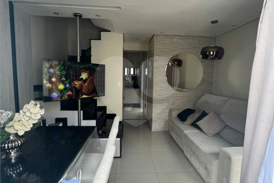Casa à venda com 2 quartos, sendo 1 suíte, no condomínio Reserva da Cantareira, São Paulo - SP
