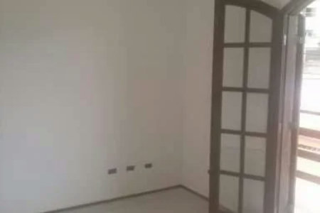 Sobrado à venda com 3 quartos, sendo 2 suítes,  em Jardim Monte Kemel, São Paulo, SP