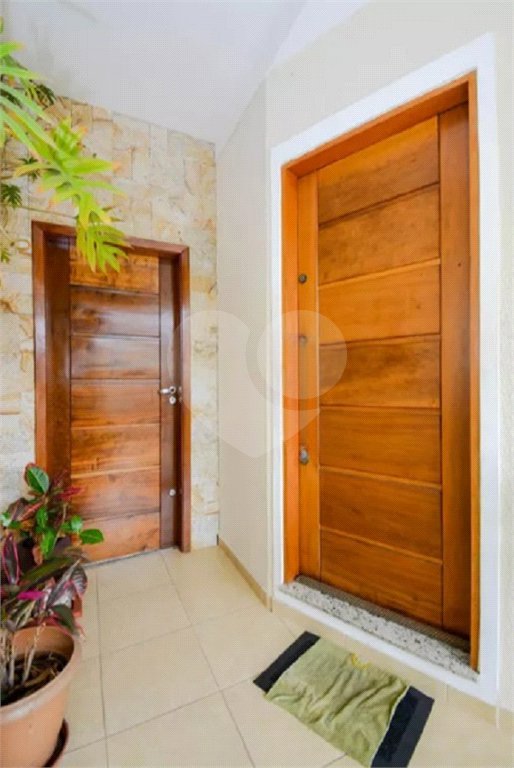 Casa à venda com 3 quartos, sendo 1 suíte, em Parque Continental I, Guarulhos, SP