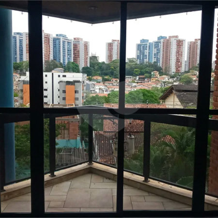 Apartamento à venda ou para alugar com 4 quartos, sendo 2 suítes,  em Vila Sônia, São Paulo, SP