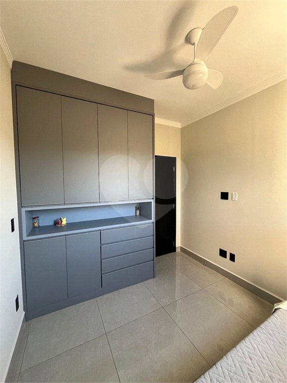Casa à venda com 3 quartos, sendo 1 suíte, no condomínio Vila Paraty, Indaiatuba - SP