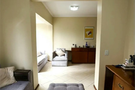 Apartamento à venda com 3 quartos, sendo 1 suíte, em Vila Andrade, São Paulo, SP