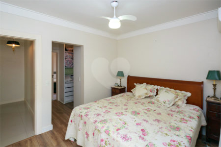 Casa à venda com 4 suítes no condomínio Bellagio, São Paulo - SP