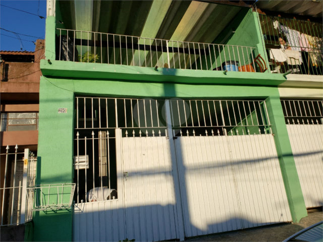 Sobrado à venda com 3 quartos, sendo 1 suíte,  no Brasilândia, São Paulo, SP