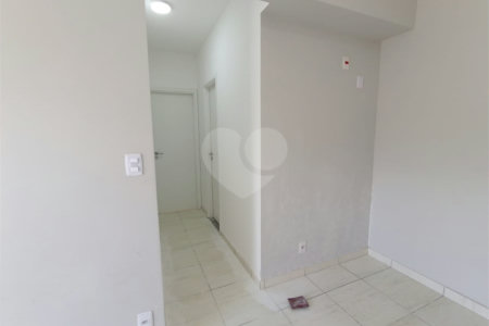 Apartamento à venda com 2 quartos, sendo 1 suíte,  em Bairro do Cambará, São Roque, SP