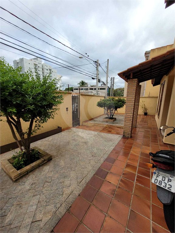 Casa à venda com 4 quartos, sendo 1 suíte, em Vila Leão, Sorocaba, SP