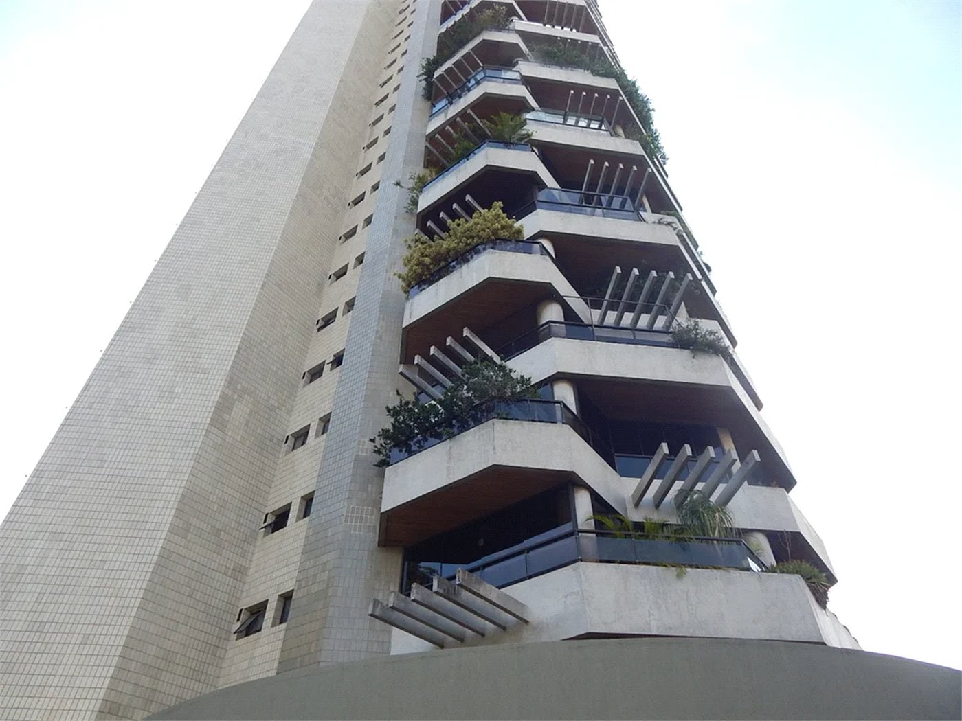 Apartamento à venda com 4 quartos, sendo 3 suítes, em Paraíso do Morumbi, São Paulo, SP