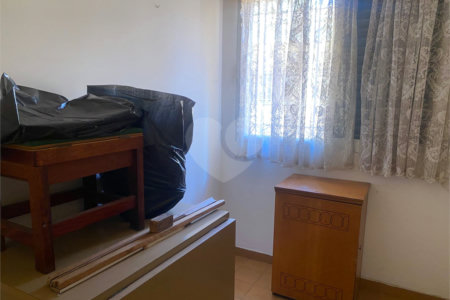 Casa à venda com 2 quartos, sendo 1 suíte, em Vila Rosália, Guarulhos, SP
