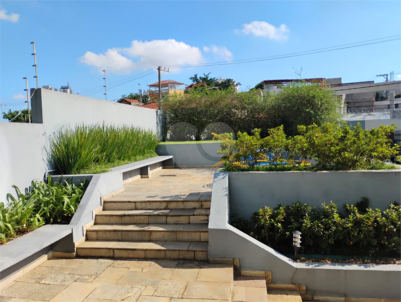 Vende-se apartamento na Vila Mascote