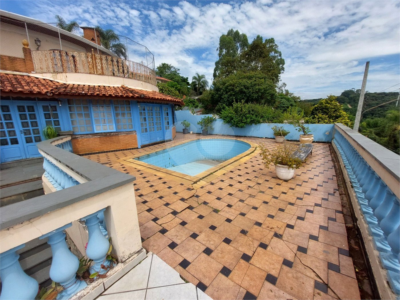 Casa à venda ou para alugar com 4 quartos, sendo 2 suítes,  em Rancho Grande, Mairiporã, SP