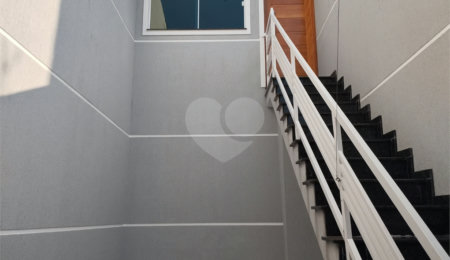Sobrado à venda com 3 quartos, sendo 1 suíte,  em Vila Mazzei, São Paulo, SP