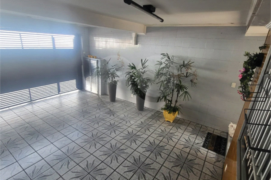 Sobrado à venda com 3 quartos, sendo 1 suíte,  em Parque Edu Chaves, São Paulo, SP