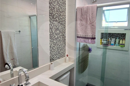 Apartamento à venda com 3 quartos, sendo 1 suíte,  em Vila Leonor, São Paulo, SP