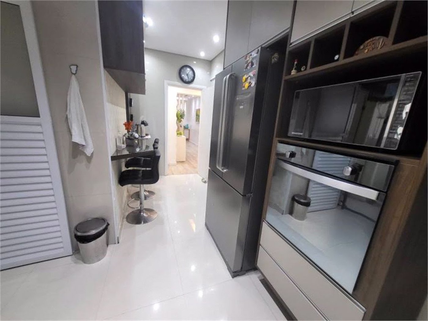 Apartamento Residencial à venda, Itararé, São Vicente - AP1404.
