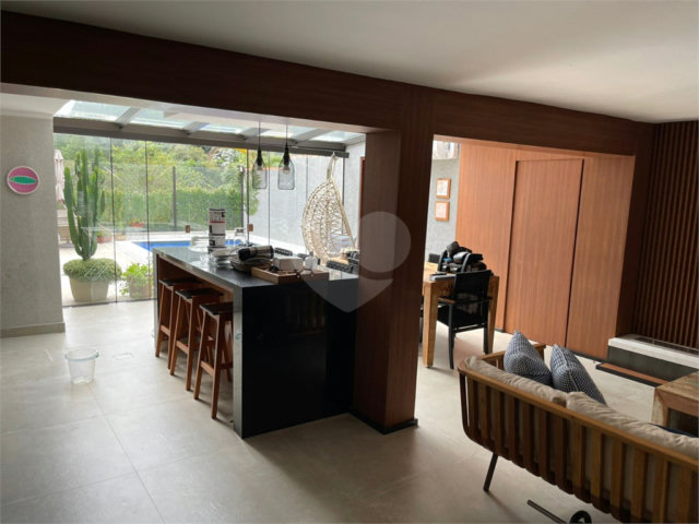 Casa à venda com 3 quartos, sendo 1 suíte,  no condomínio Estancia da Serra / Residencial Nova Mairipora, Mairiporã - SP