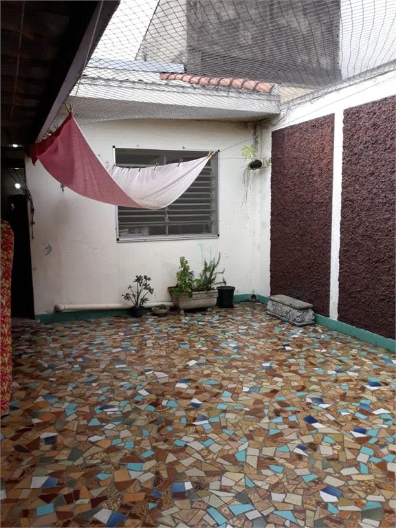 Casa à venda com 2 quartos, sendo 1 suíte, em Vila Anastácio, São Paulo, SP